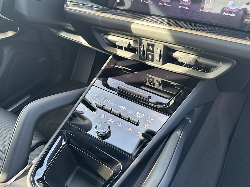 Porsche Cayenne S - fotka 21 z 30