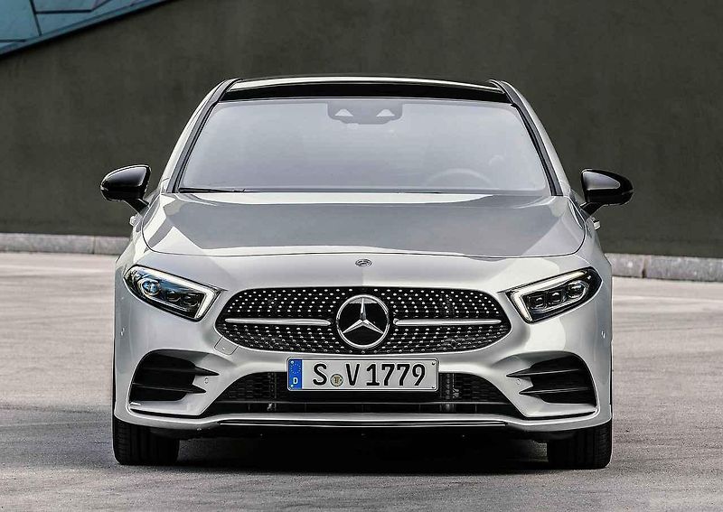 Mercedes-Benz A sedan (2018)