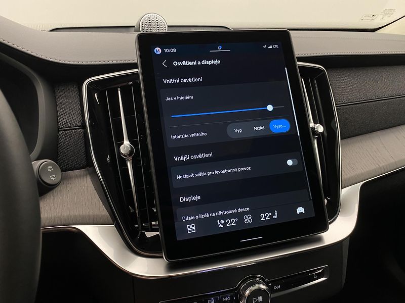 Volvo XC90 (2026) T8 AWD Plug-in BRIGHT ULTRA - fotka 60 z 76