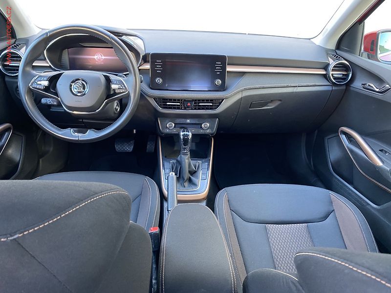 Škoda Fabia (2021) 1.0 TSi, 1.maj,ČR, Style, AT - fotka 8 z 19