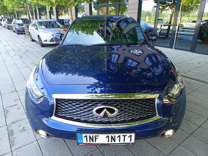 Infiniti QX70 (2018) S Premium, EU model, 2xkola,TZ - fotka 8 z 26