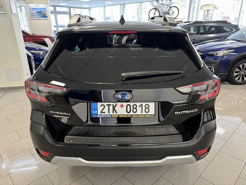 Subaru Outback 2.5i ES Touring, CZ, 1. maj. - fotka 4 z 49