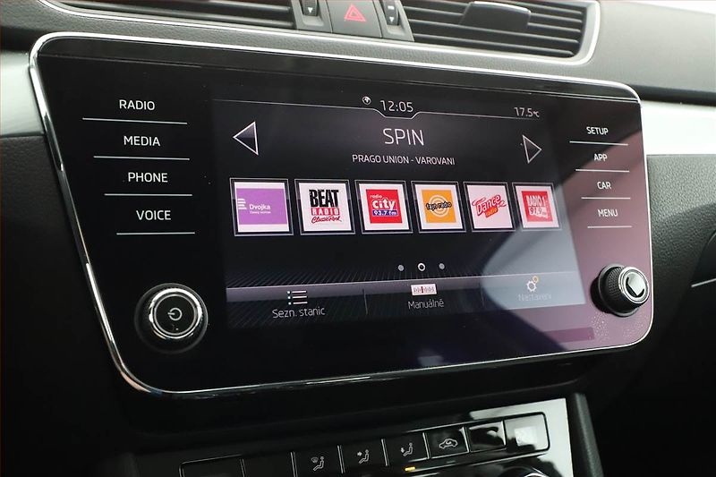 Škoda Superb (2018) 2.0 TDI, Automat, Xenony - fotka 16 z 20