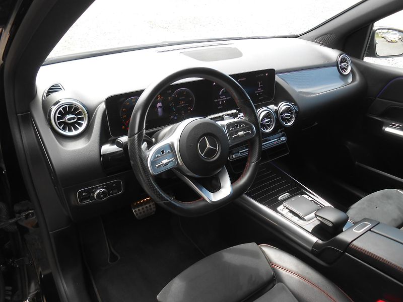 Mercedes-Benz Třídy B 2.0D AUTOMAT,AMG Paket,66TKm!! - fotka 29 z 42