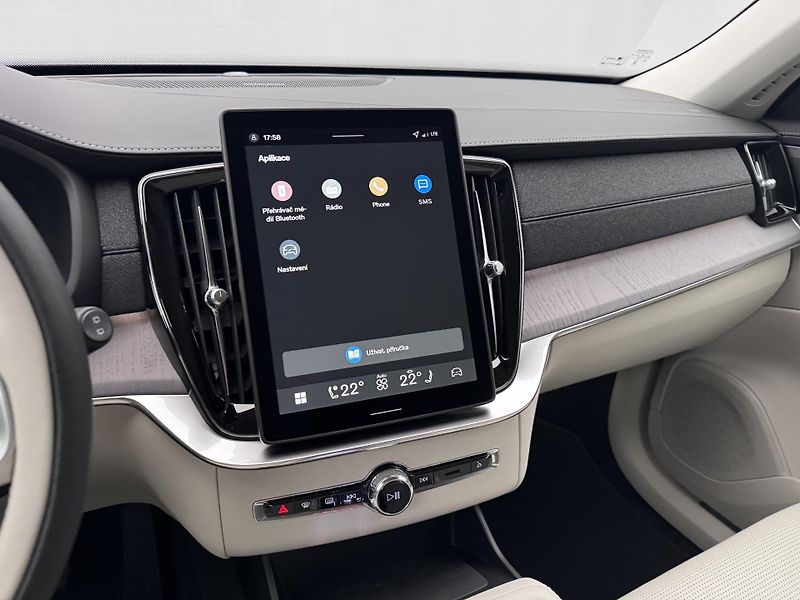 Volvo XC90 (2026) T8 AWD Plug-in BRIGHT PLUS 7m - fotka 8 z 25