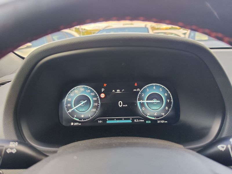 Hyundai i30 1.5 T-GDI/103kW N-Line DCT - fotka 16 z 34