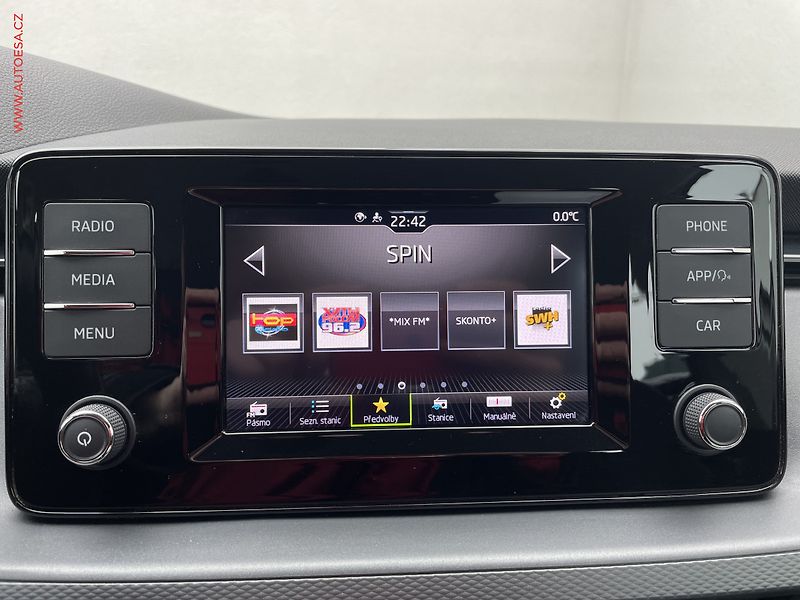 Škoda Scala (2020) 1.6 TDi, Ambition, DSG - fotka 11 z 20
