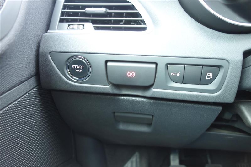 Peugeot 508 2,0 BHDi 110KW,ČR,S&S ALLURE. - fotka 35 z 36