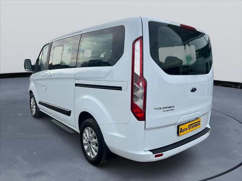 Ford Tourneo Custom 2,0 TDCI 9.Míst,Navi,DPH - fotka 4 z 19