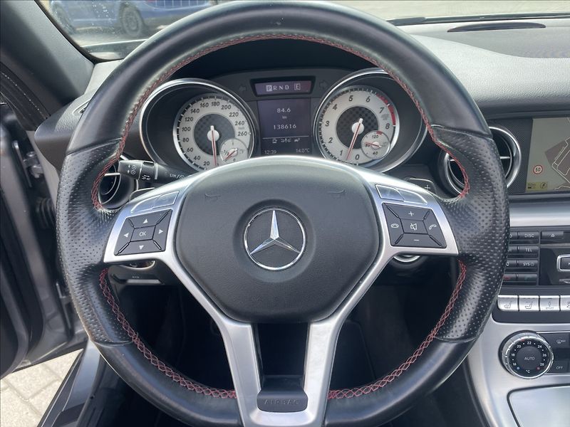 Mercedes-Benz SLK 3,5 225kw AMG Odpočet DPH - fotka 8 z 31