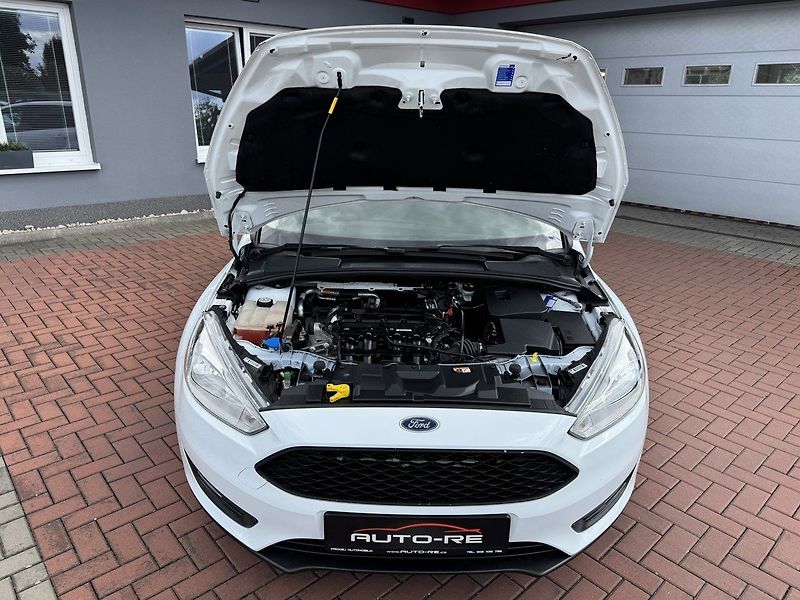 Ford Focus (2016) 1.6i Ti-VCT Klima Winter Paket - fotka 31 z 50