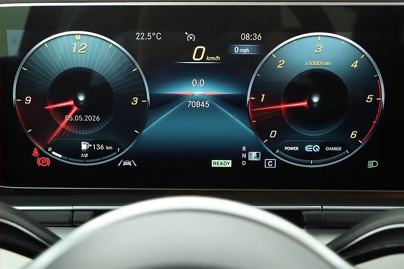 Mercedes-Benz GLE (2022) 300 d - fotka 13 z 20