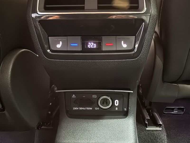 Škoda Kodiaq 2.0 TSI 140 kW Style 4x4 DSG - fotka 17 z 21
