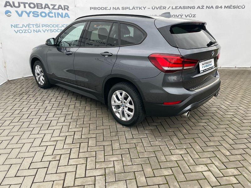 BMW X1 (2021) 20d xDrive 140kW! M Sport - fotka 6 z 41