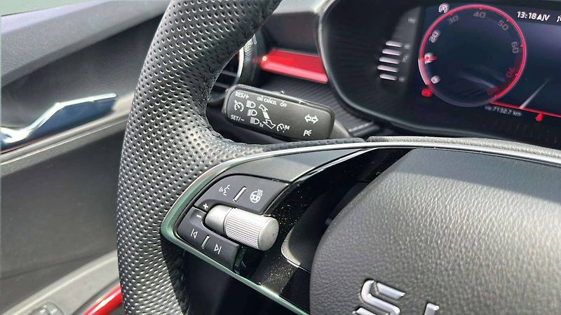 Škoda Fabia Monte Carlo 1,0 TSI 85kW MT6/S - fotka 10 z 27