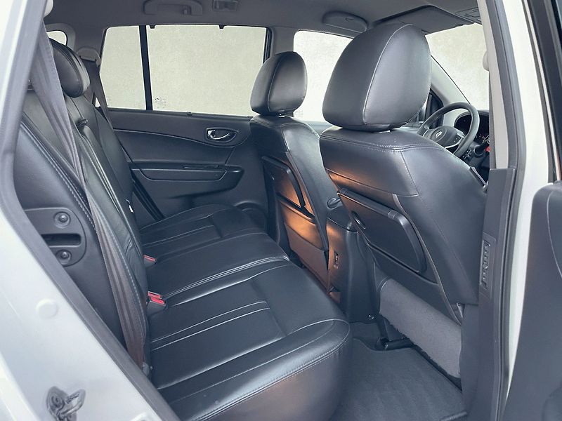 Renault Koleos (2011) Exception 2,0dCi 150k 4x4 - fotka 9 z 26