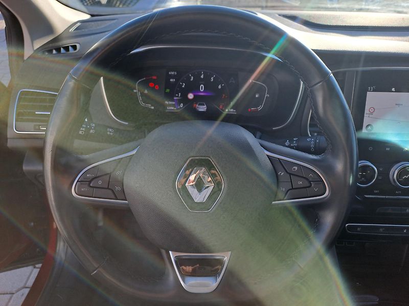 Renault Mégane Intens TCe 140 1.majitel    - fotka 15 z 30