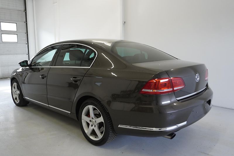 Volkswagen Passat (2012) 3.6 FSi 4x4 DSG ALCANTARA - fotka 8 z 29