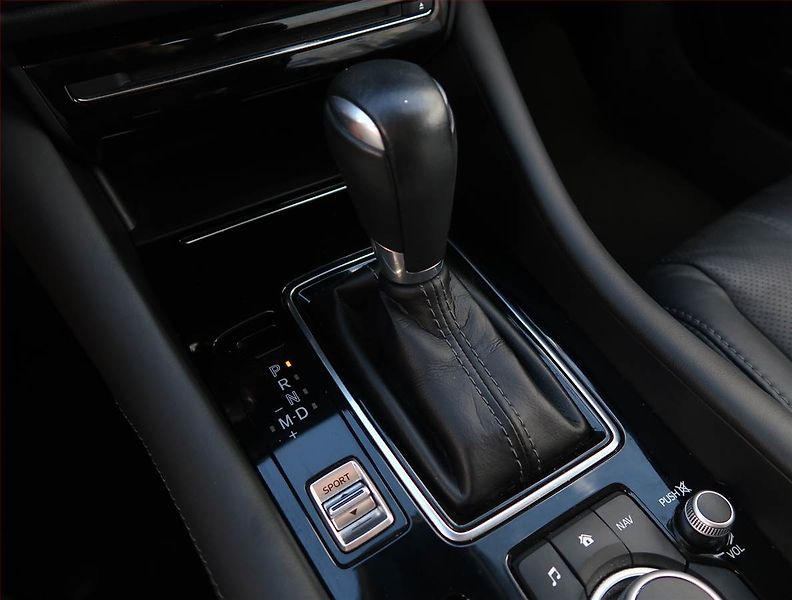 Mazda 6 (2020) 2.5 Skyactiv-G, 143KW,Automat - fotka 13 z 21