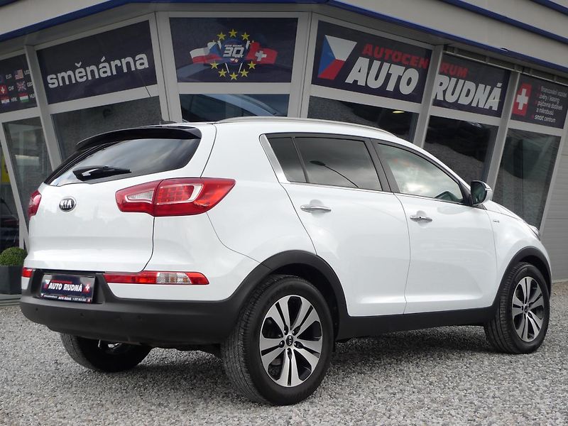 Kia Sportage 2,0 CRDi HP 4x4 135kW Automat - fotka 9 z 45