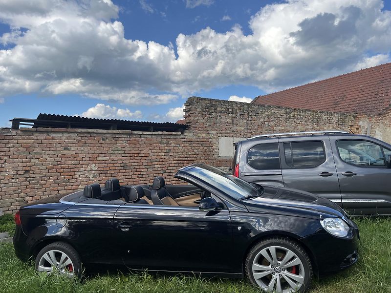 Volkswagen EOS (2007) 3,2 V6 - fotka 32 z 32