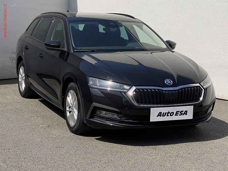 Škoda Octavia (2022) 2.0 TDi, Ambition, Webasto - fotografie inzerátu