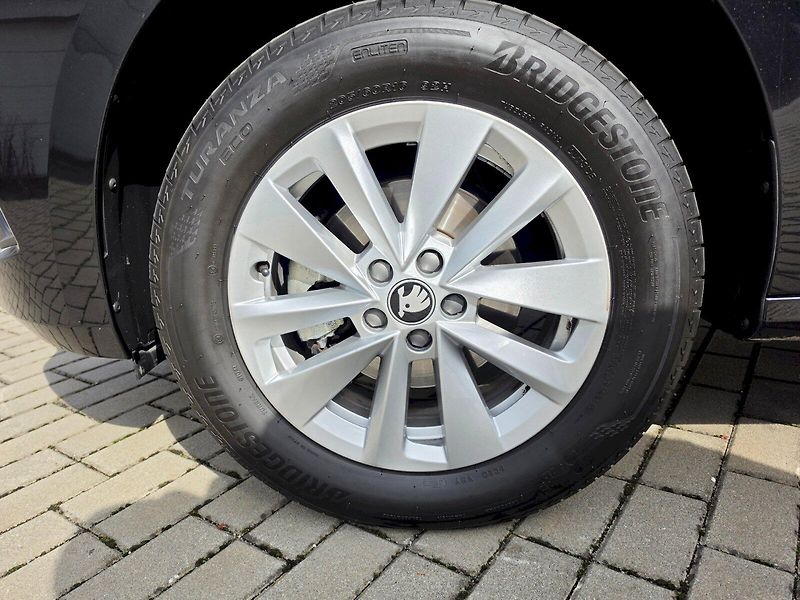 Škoda Kamiq (2025) 1,0TSI 85KW SELECTION - fotka 29 z 31
