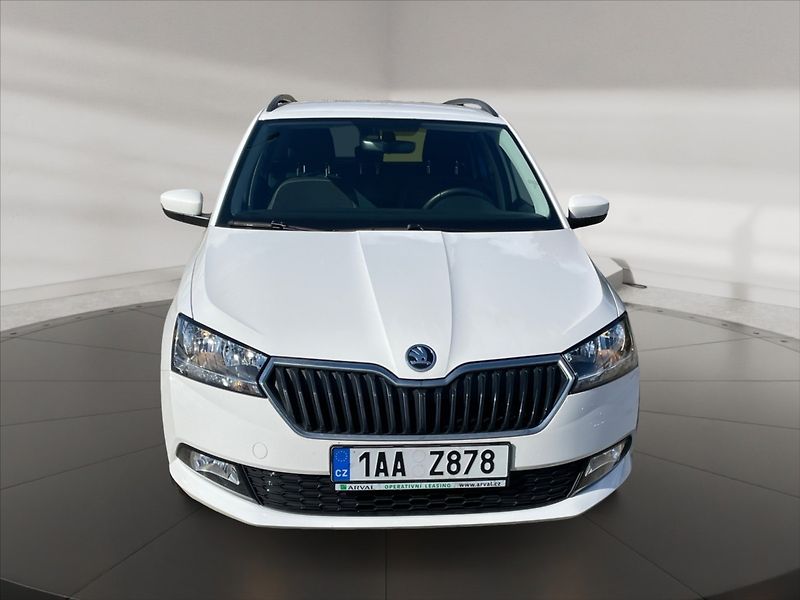 Škoda Fabia 1,0 TSI Ambition - fotka 2 z 11