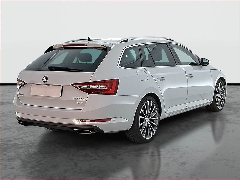 Škoda Superb (2018) Laurin&Klement 2.0 TSI - fotka 5 z 27