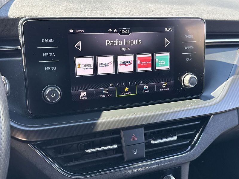 Škoda Scala (2022) 1.0 TSI Monte Carlo - fotka 18 z 30