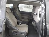 Kia Carnival 2.2-9MÍST-NA CESTĚ - náhled 11