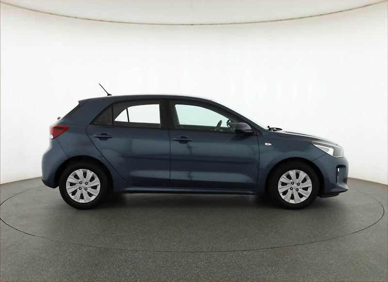 Kia Rio (2018) 1.25 CVVT, Serv.kniha - fotka 6 z 17