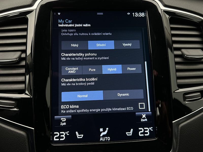 Volvo XC90 T8 AWD INSCRIPTION RECHARGE CZ - fotka 38 z 47