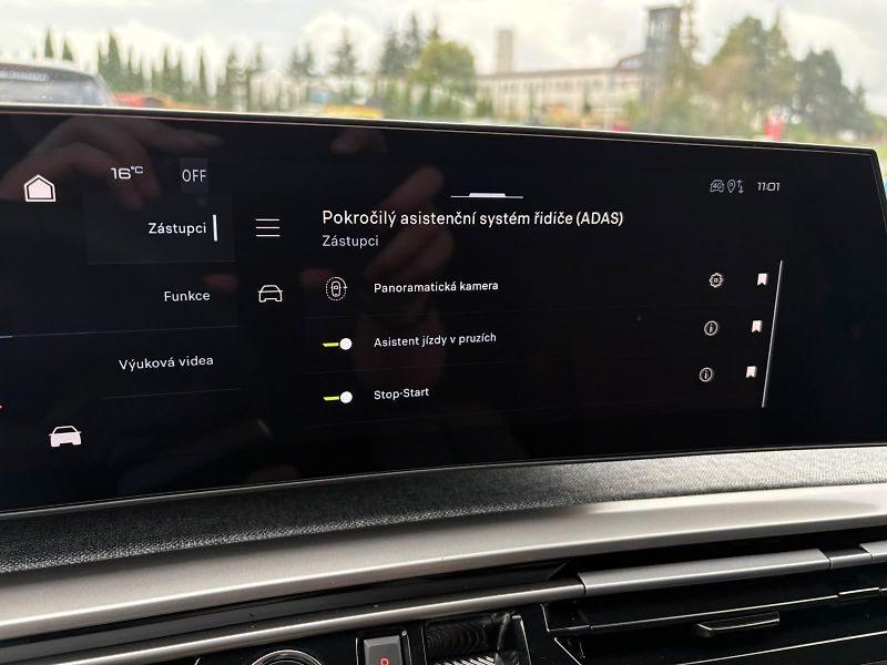 Peugeot 3008 (2026) BUSINESS Hybrid 145 e-DCS6 - fotka 18 z 27