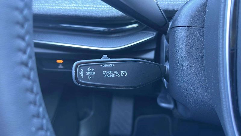 Škoda Superb Combi Selection 2,0TDI 110kW D - fotka 12 z 29