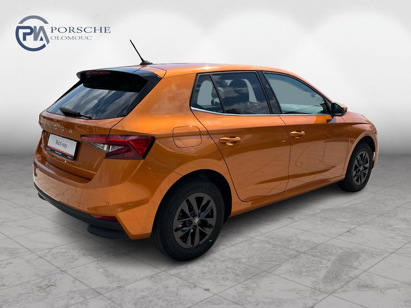 Škoda Fabia 1.0TSI 85kW TOP SELECTION - fotka 2 z 27