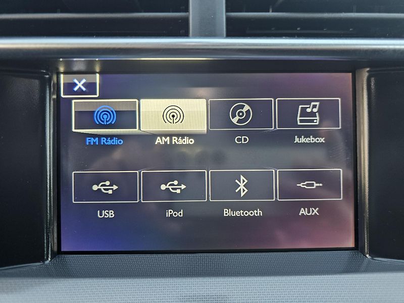 Citroën C4 (2016) 1.2 81kW SHINE,81 000 KM !!! - fotka 25 z 47
