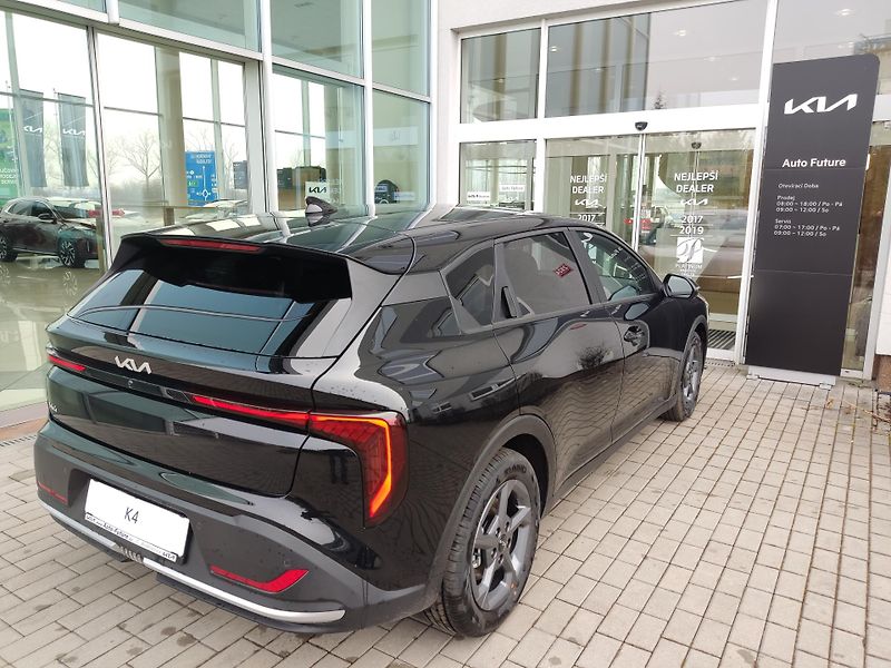 Kia K4 (2026) 1,0 T-GDi 7DCT EXCLUSIVE - fotka 3 z 6