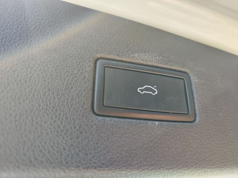 Seat Tarraco 2.0 TSI/140kW FR 4x4 AT - fotka 10 z 37