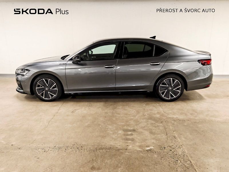 Škoda Superb (2025) 2.0 TDI 142 kW DSG 4x4 Sportli - fotka 3 z 35