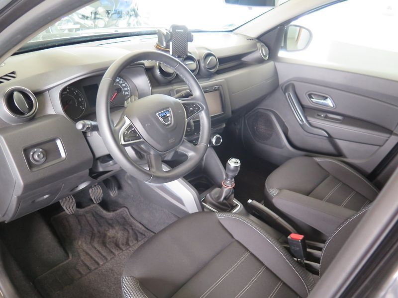 Dacia Duster (2018) 1.2TCe,92kW,nav,klim,kame,výhř - fotka 13 z 26
