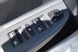 Volkswagen Golf 1,9 TDI 77KW 4X4 PO ROZVODECH - náhled 33