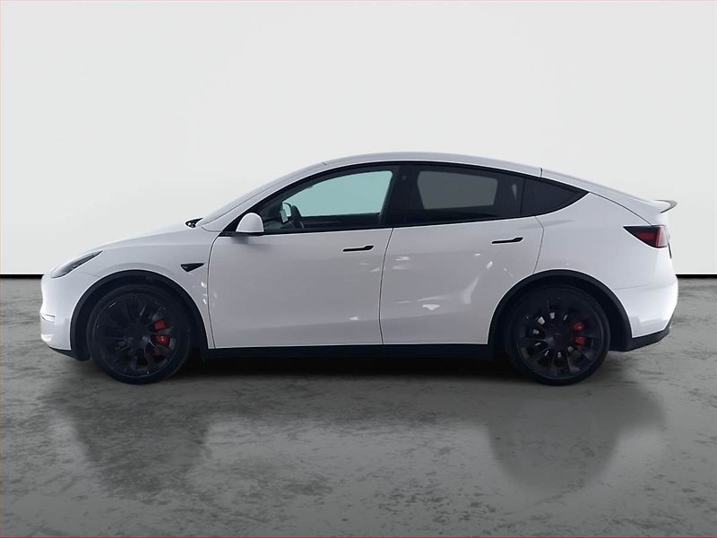 Tesla Model Y (2023) Long Range AWD 79kWh, SoH 91% - fotka 3 z 21