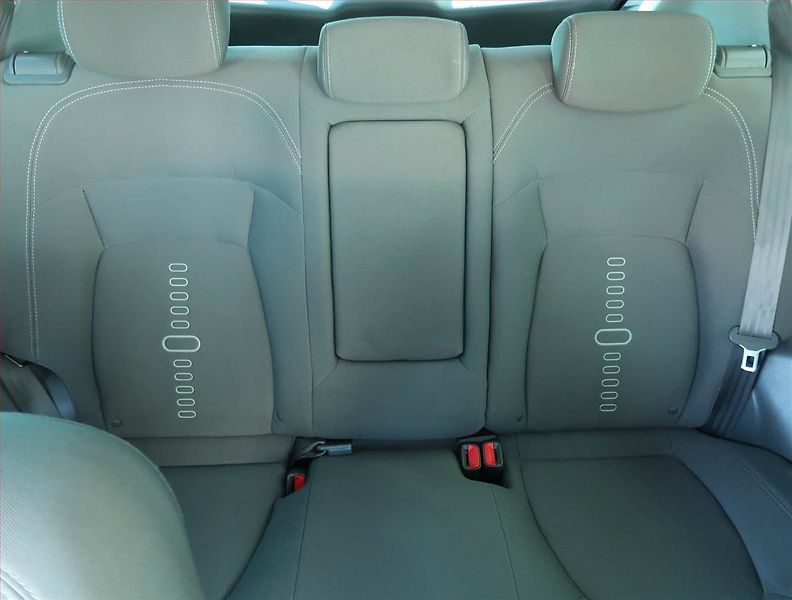 Kia Sportage (2010) 1.7 CRDi, Tempomat - fotka 10 z 15