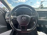 Volkswagen T-Roc (2019) 1.0TSi, ČR, AC, tažné - náhled 12