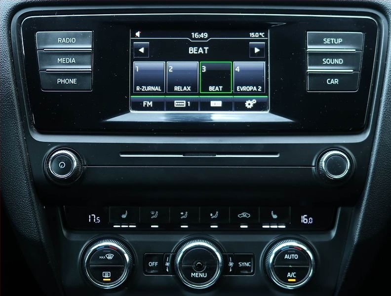 Škoda Octavia (2016) 1.6 TDI, Serv.kniha, Tempomat - fotka 12 z 18