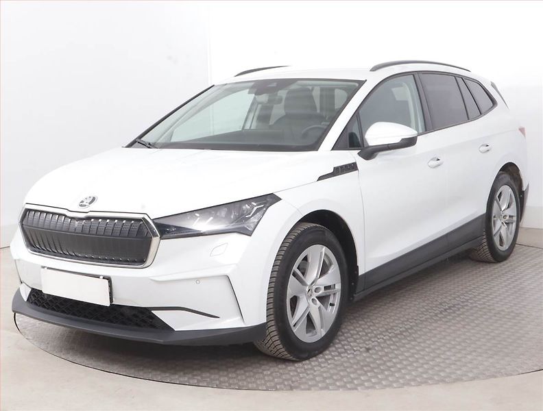 Škoda Enyaq (2023) 60 (62 kWh), SoH 93% - fotka 2 z 23