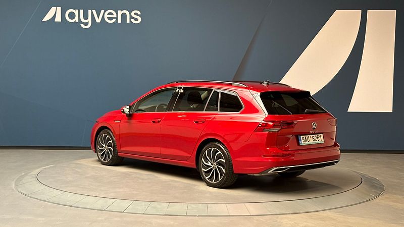 Volkswagen Golf 1.5 TSI EVO 110 kW Style Varia - fotka 3 z 17