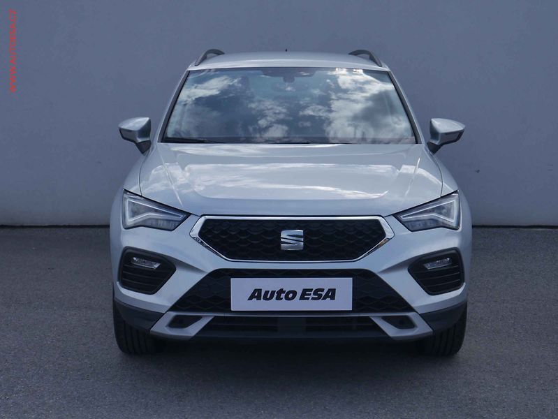 Seat Ateca (2023) 1.5 TSi, 2.maj,ČR, LED - fotka 2 z 16