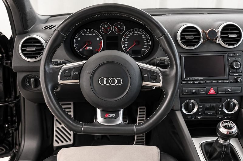 Audi S3 (2006) - fotka 17 z 22